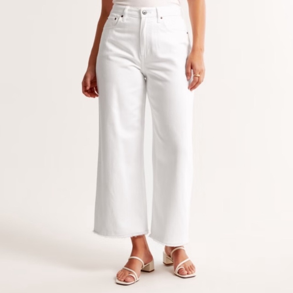 Abercrombie & Fitch White Flare Jeans